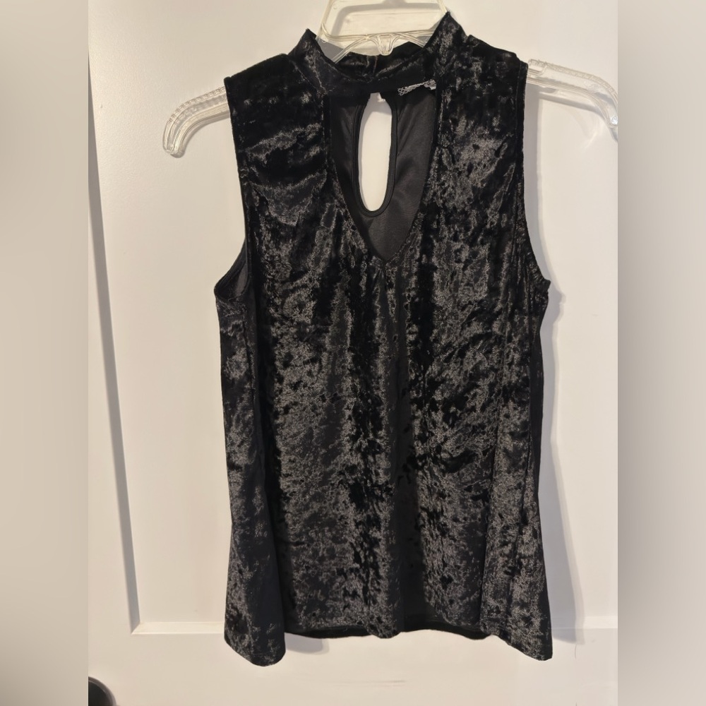 Chic Black Velvet Keyhole Blouse